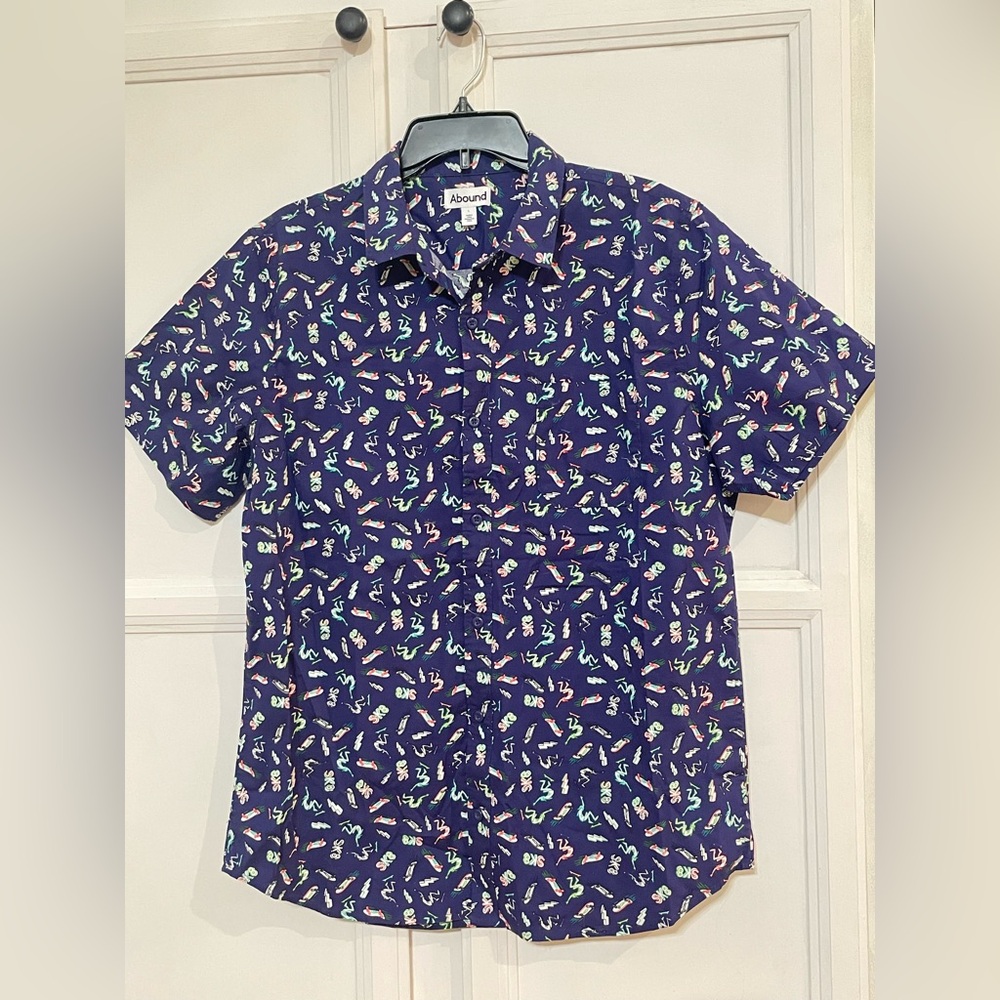 Abound Men’s Short Sleeve Button Down Sk8 Shirt NWT Large